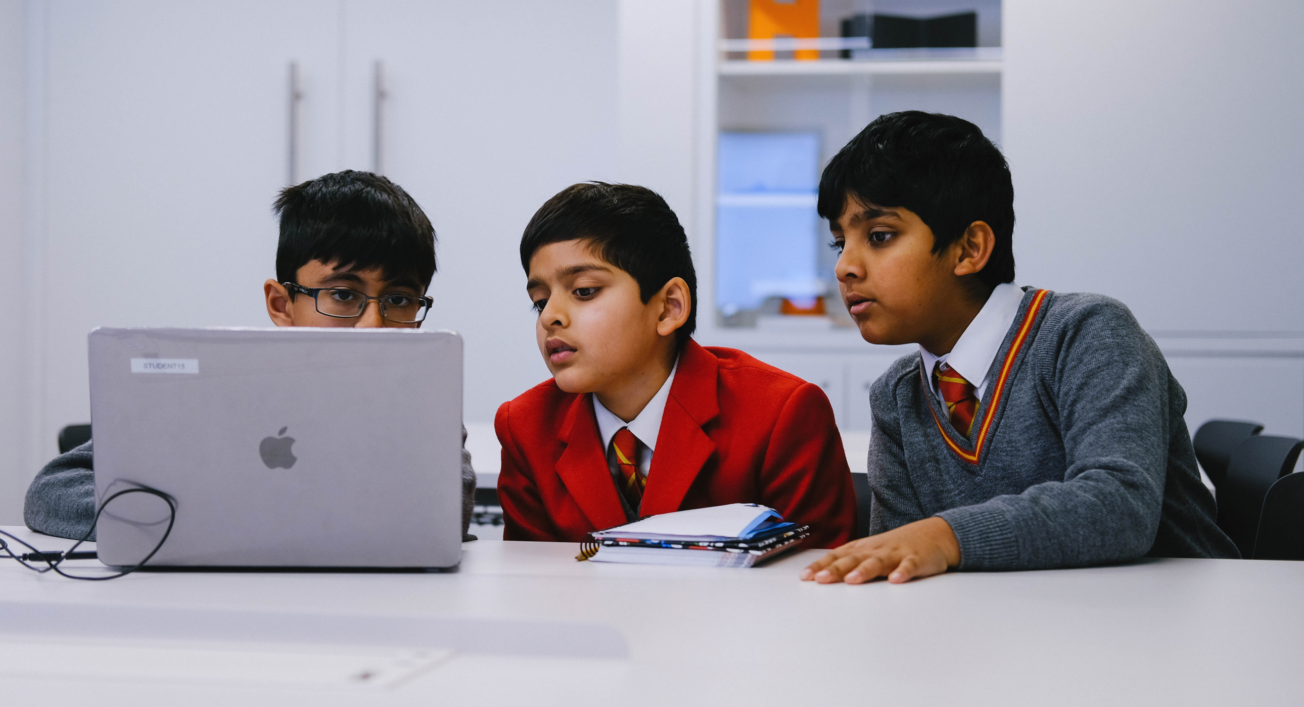 students using Marvel Prototyping